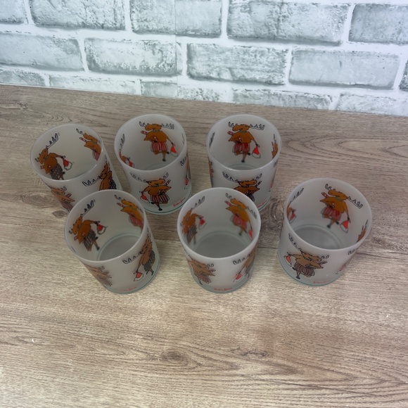 Neiman Marcus Dancing Moose Reindeer Boxers 12oz Frosted Glasses Set 6 - Picture 1 of 4